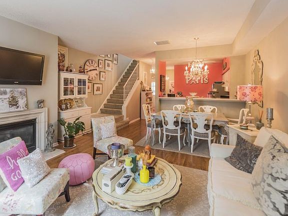 3rd image of 11724 Ryan Cir