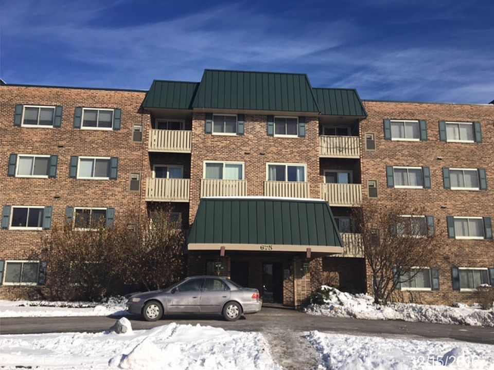 1st image of 675 Grove Dr APT 112