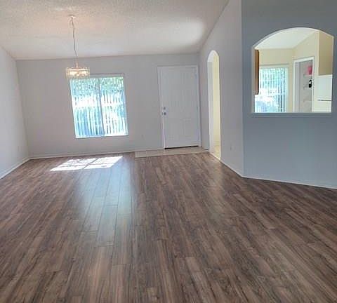 2nd image of 26 Pineland Ln