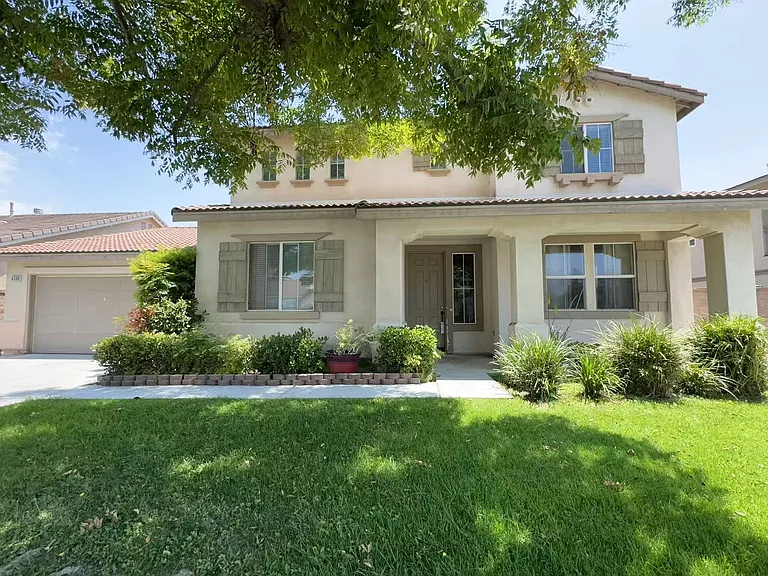 6338 Bluebell St — Photo 2