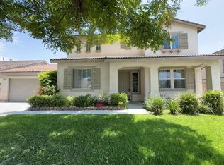 6338 Bluebell St, Corona, CA 92880