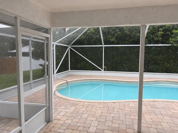 1660 Barber St, Sebastian, FL 32958