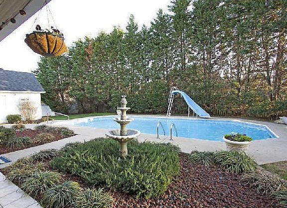 5th image of 3174 Quincy Ln