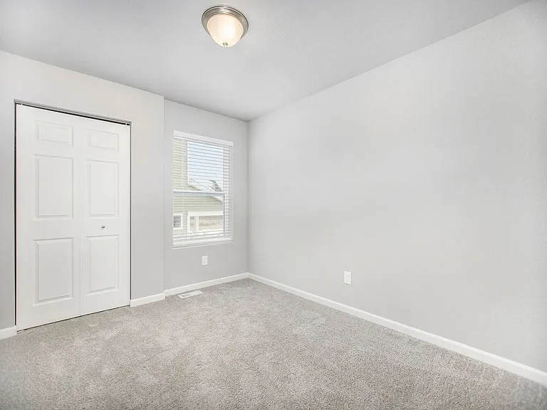 854 Winchester St — Photo 26