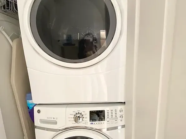 33-60 10th Street image 10 of 13