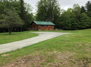 303 Pray Dr, Albany, VT 05820