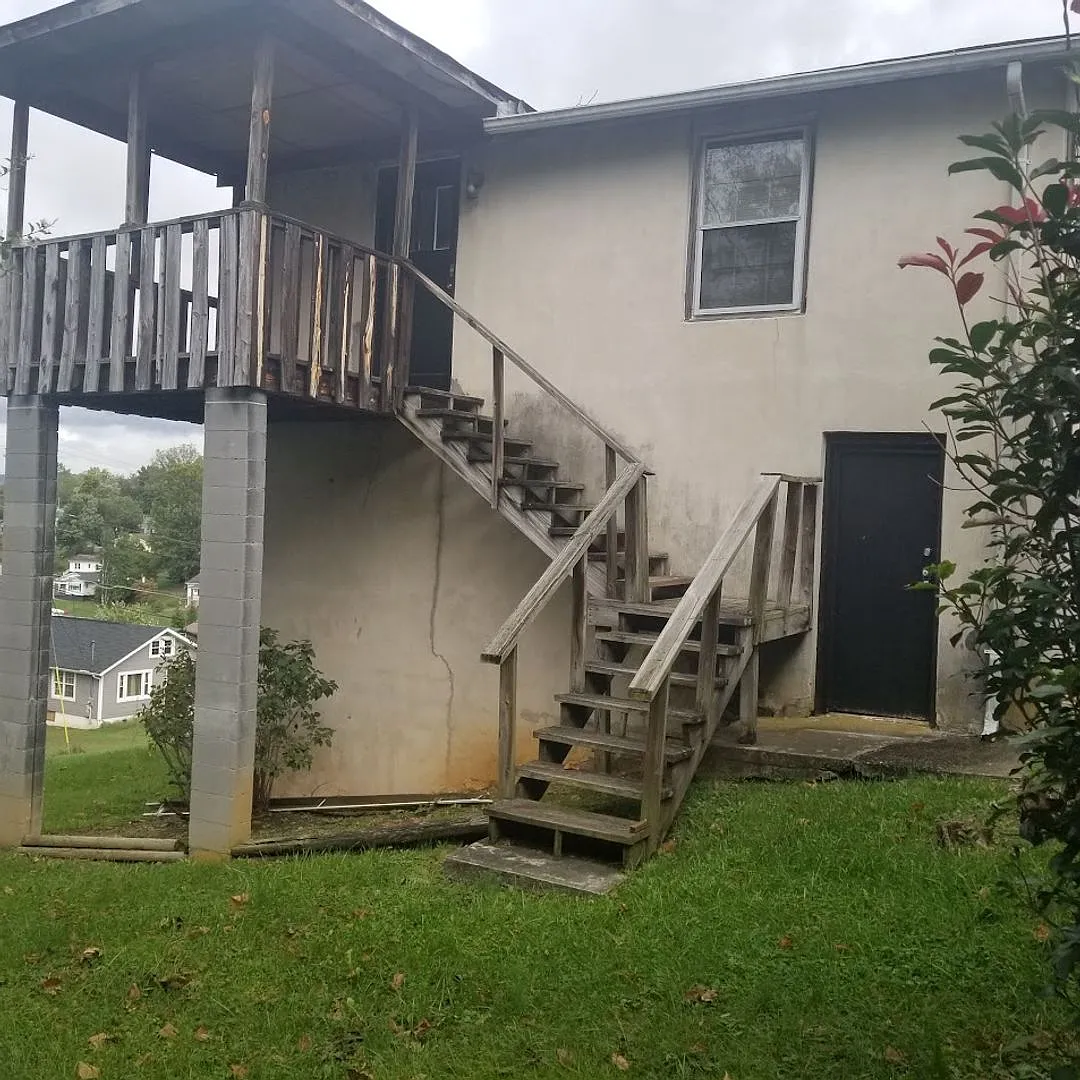 123 Lilly St. #1/2, Bristol TN 37620 — Photo 1