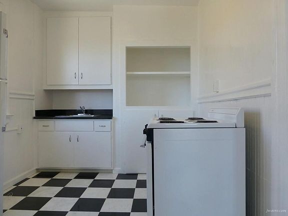 5th image of 1385 Clay St APT 22