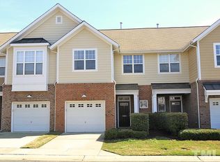 9142 Bunnwood Ln, Raleigh, NC 27617