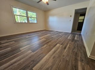 401 S 1st St #3, Easley, SC 29640