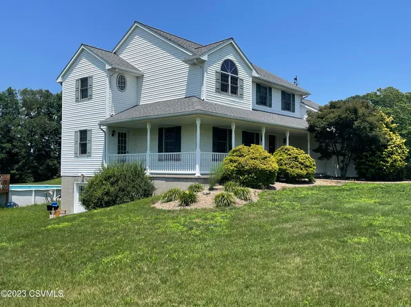 137 Meade Dr, Sunbury, PA 17801