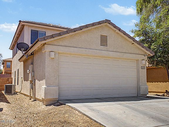 2nd image of 4000 E Agate Knoll Dr