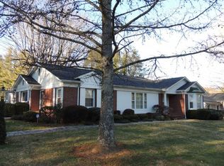 627 Maple Ln, Rogersville, TN 37857