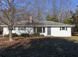13 New Rd, Newmarket, NH 03857