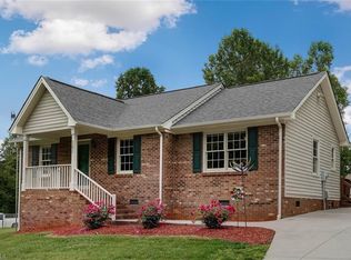 151 Shannon Ln, Eden, NC 27288