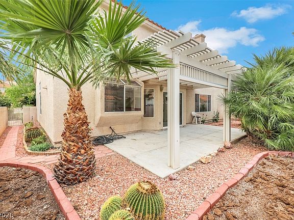 2nd image of 9424 Rolling Ridge Ln