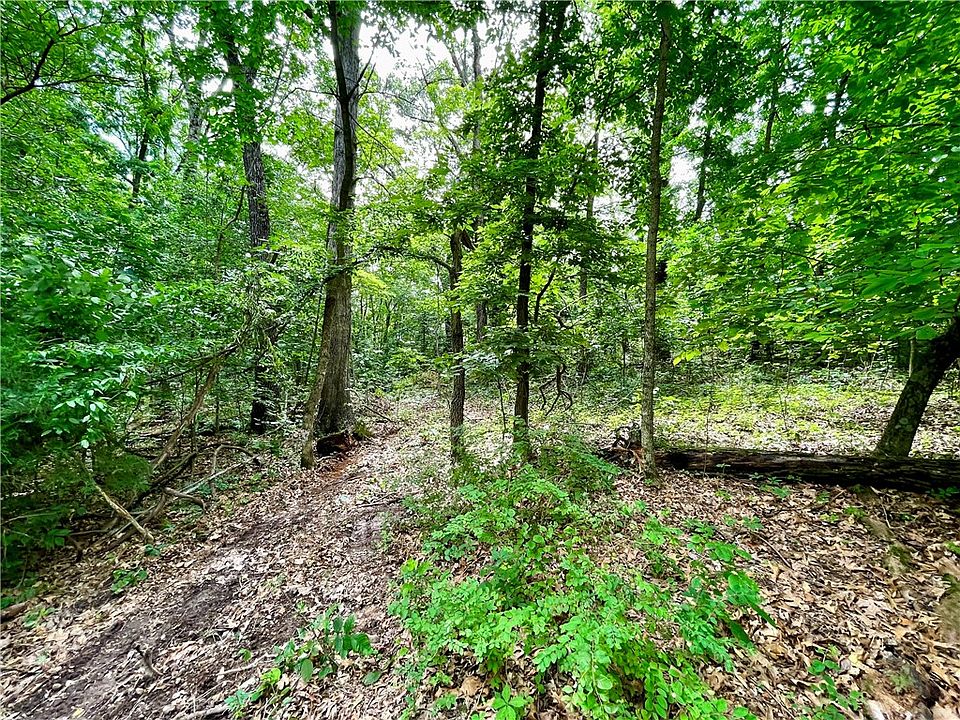 1st image of Stow Ln #25