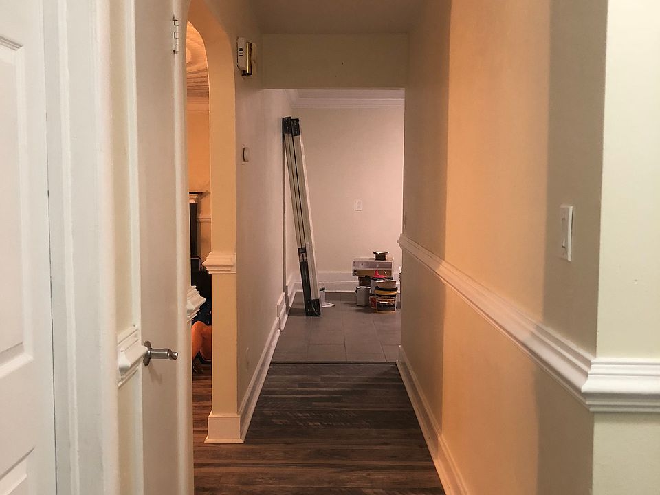 1st image of 1531 Cowand Ave