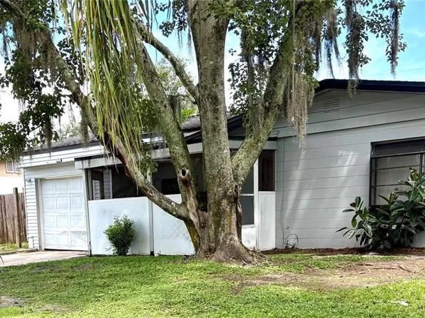 700 Hillview Dr, Altamonte Springs, FL 32714