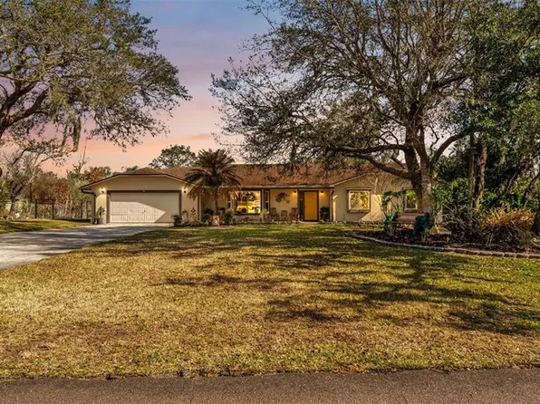 64 Pine Forest Dr, Haines City, FL 33844