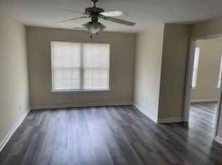 1306 Stonehaven Cir, Cartersville, GA 30121