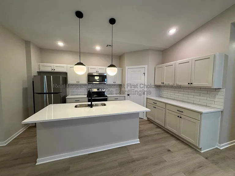 12502 Northstar — Photo 8