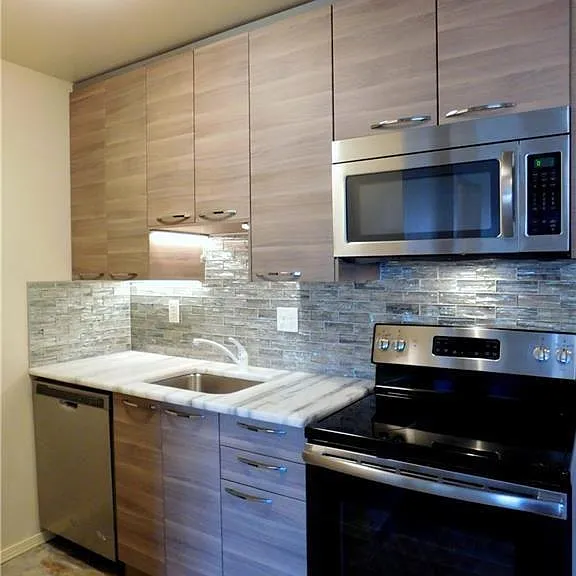 805 Plate St #210 — Photo 5