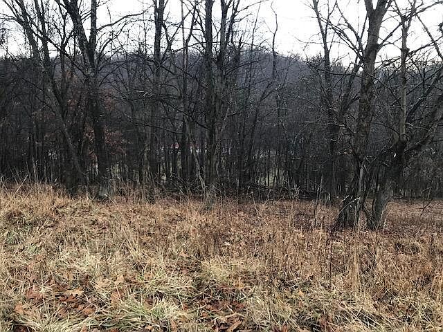 2nd image of 277 Merry Wood Dr NE