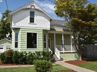 925 NE 74th Ave, Portland, OR 97213