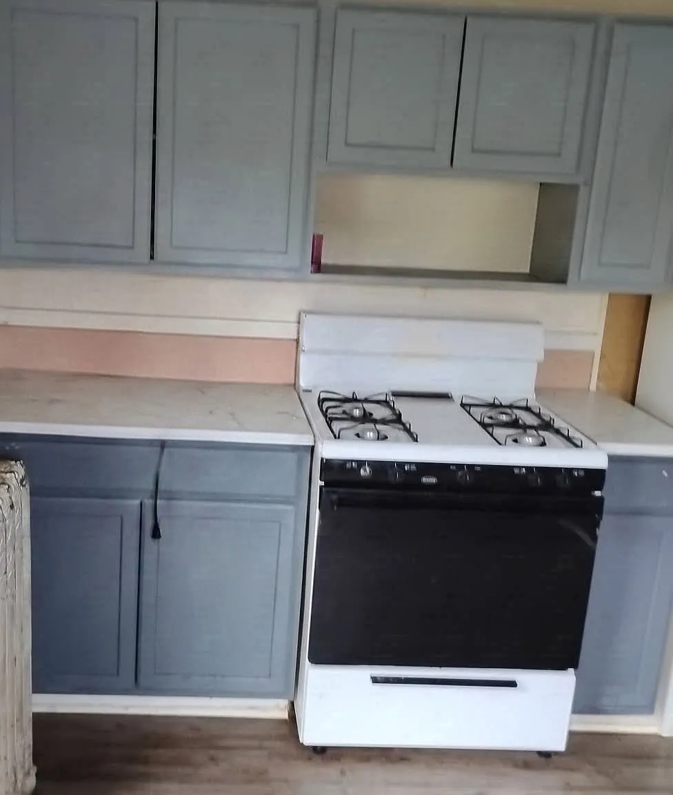 1 bed, 800 sqft, $950 — Photo 1