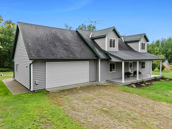 2nd image of 6029 190th St