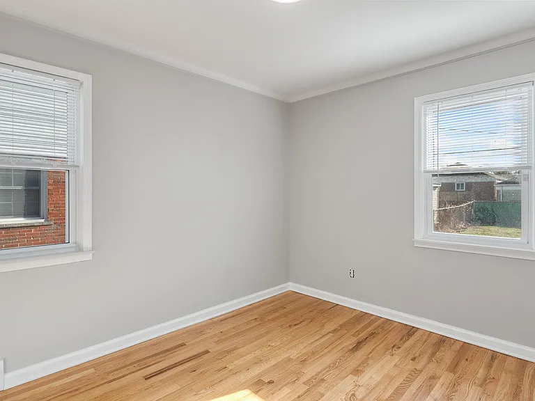 357 Emmons Blvd — Photo 3