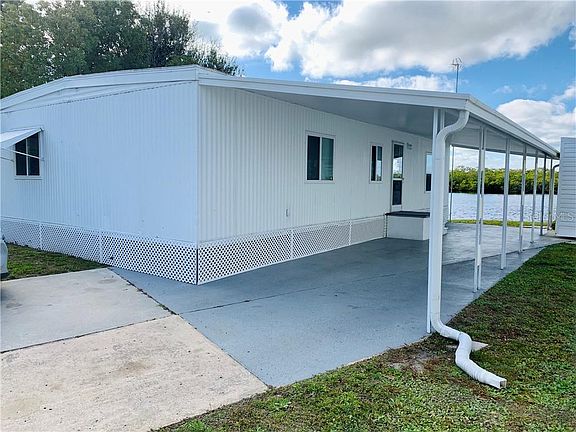 4th image of 523 Riverview Ln