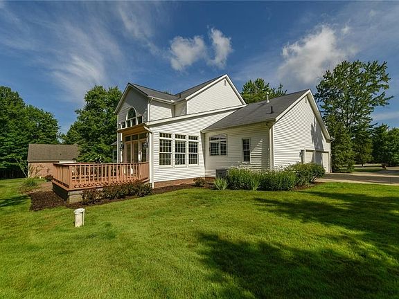 4th image of 8325 Wembley Ct
