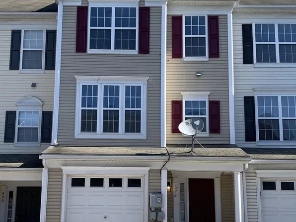 572 S Carlisle St, Greencastle, PA 17225