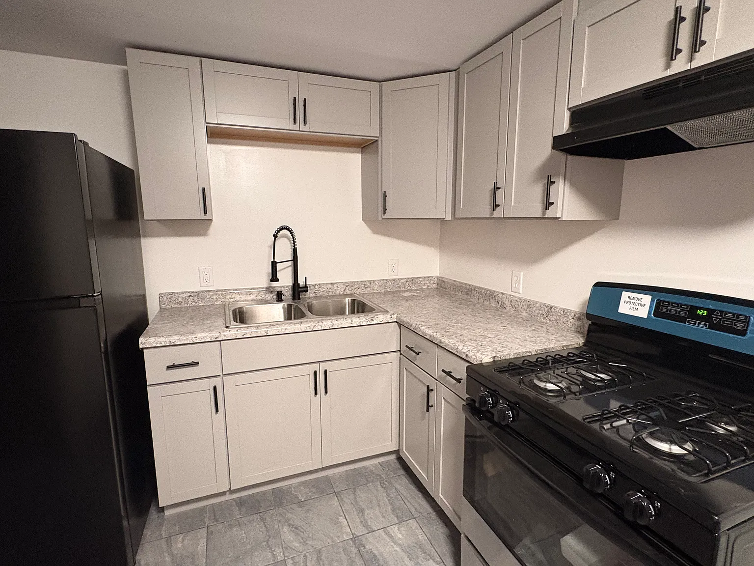 2 bed, $1,500 — Photo 2