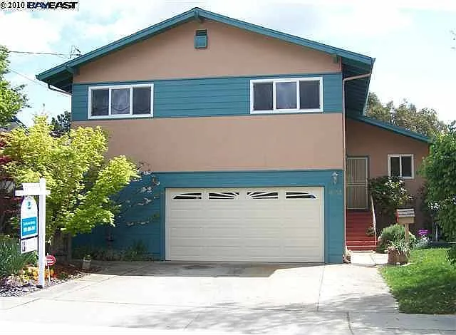 18752 Crane Ave photo 1