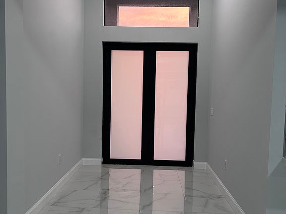 3rd image of 335 NE 7th Ter