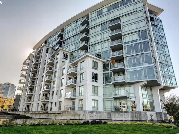1310 NW Naito Pkwy Unit 1001, Portland, OR 97209