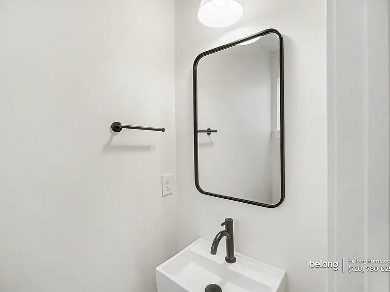1415 Zenobia St — Photo 11
