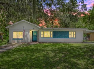 409 Louis St, Leesburg, FL 34748