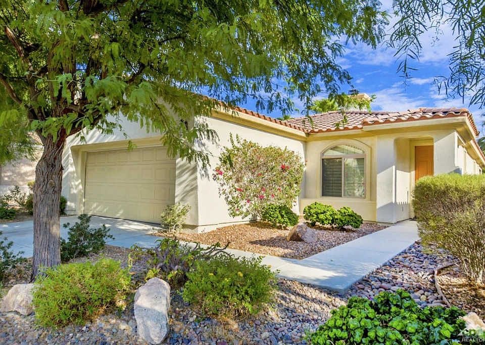 1st image of 80256 Avenida Santa Olivia