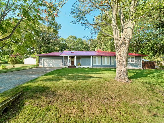 4th image of 6541 Cottonwood Dr