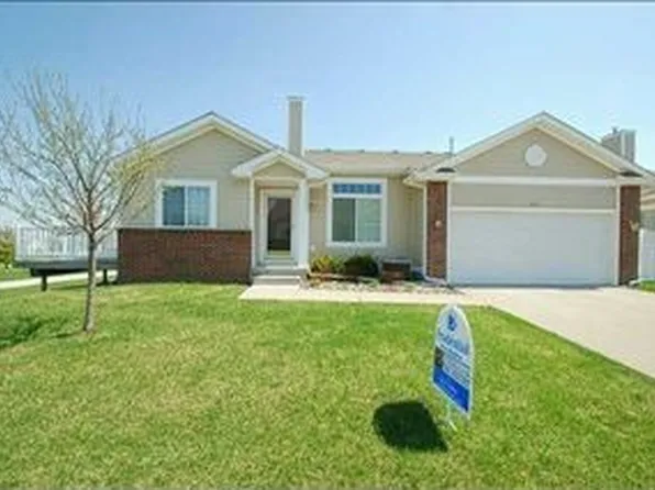 5751 Beech St, Johnston, IA 50131