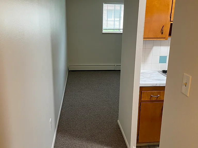 17620 Lakeshore Blvd — Photo 2