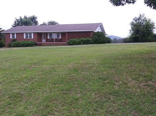 2505 E Main St, Mountain View, AR 72560