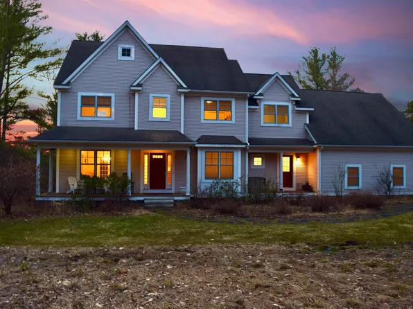 263 West Sleepy Hollow Road, Essex, VT 05452