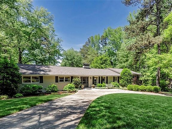 2nd image of 1424 Ridgeway Dr NW