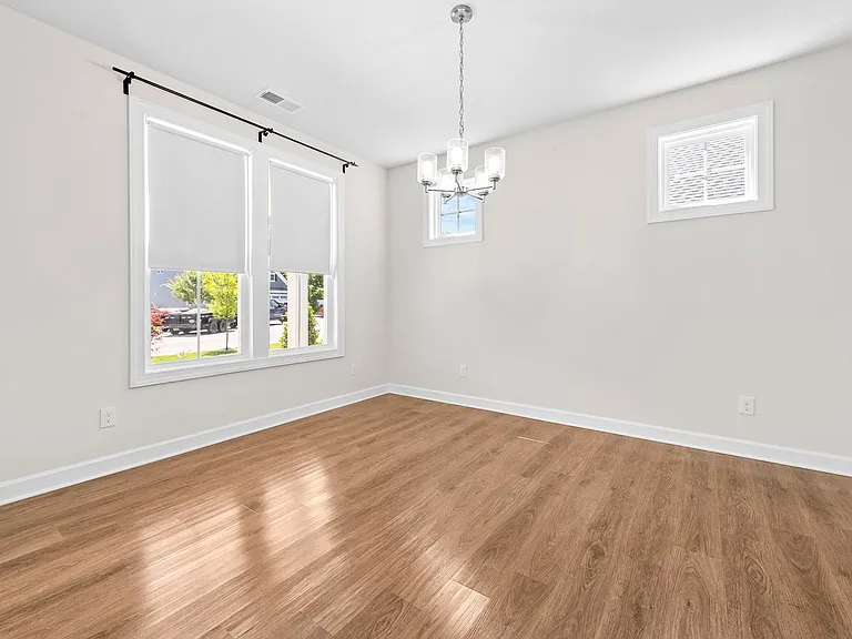 2313 William D Lee Ct — Photo 4