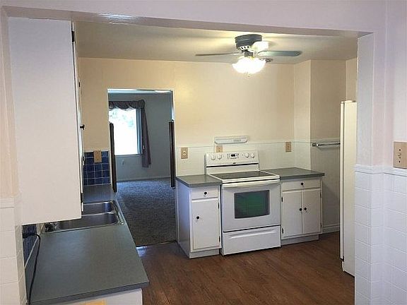 5th image of 4223 N Normandie St